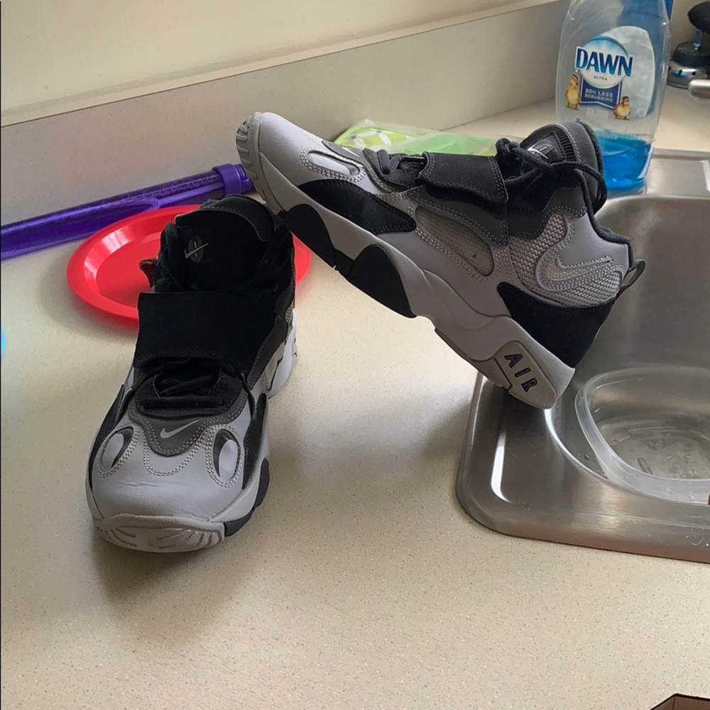 Nike shoes